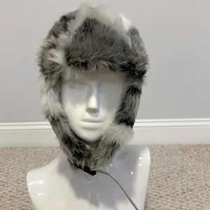 Quilted Hat with Faux Fur Trim
